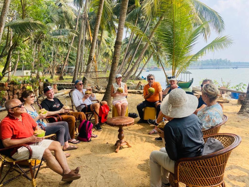 Green Island Homestay Riverside Kozhikode Zewnętrze zdjęcie