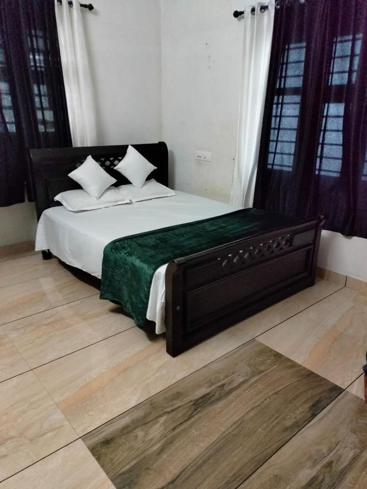Green Island Homestay Riverside Kozhikode Zewnętrze zdjęcie