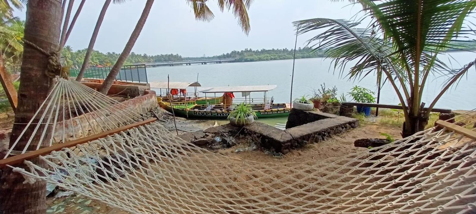 Green Island Homestay Riverside Kozhikode Zewnętrze zdjęcie